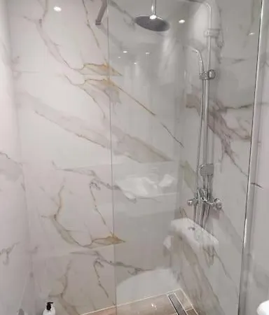 Verano Oasis Apartment_near The Sea-free Parking Apartament